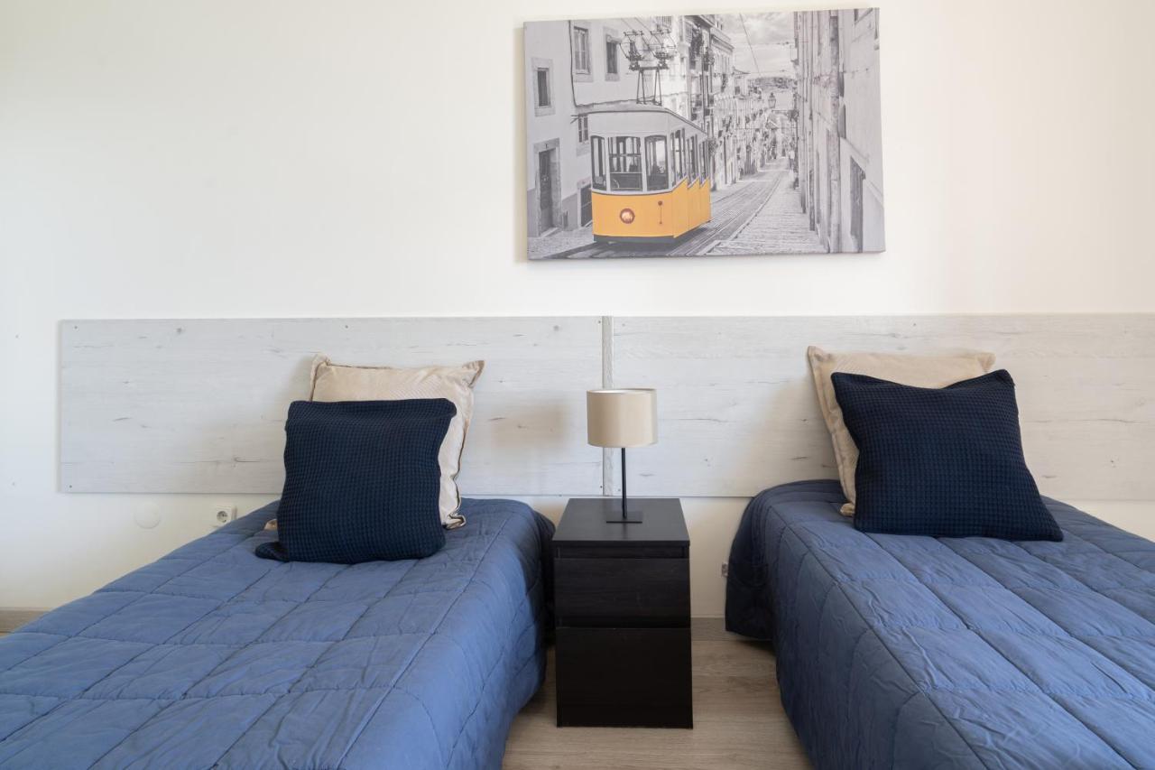 Cozy Sunny Flats By Hostwise Apartment Porto Exterior photo